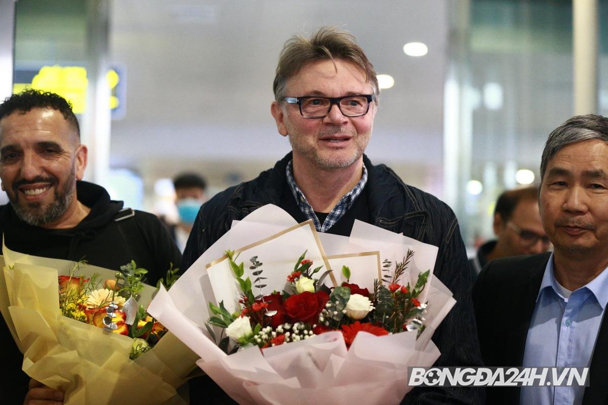 Lời nói đầu của HLV Trossier khi đặt chân tới Việt Nam 2 Lời nói đầu của HLV Trossier khi đặt chân tới Việt Nam 2