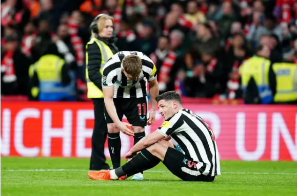 Thấy gì sau chiến thắng của MU trước Newcastle 4