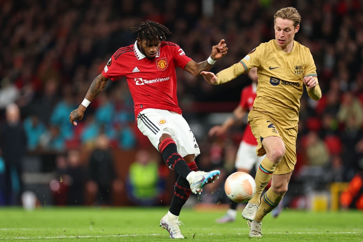 MU chưa từ bỏ Frenkie de Jong 1