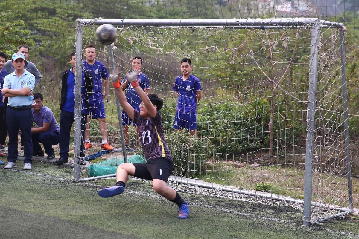 Chung kết khối 6 Lương Thế Vinh kết thúc đầy kịch tính trong loạt luân lưu 15 Chung kết khối 6 Lương Thế Vinh kết thúc đầy kịch tính trong loạt luân lưu 15