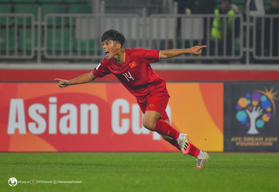 Những cái tên hứa hẹn của U20 Việt Nam có thể tham dự SEA Games 32 1