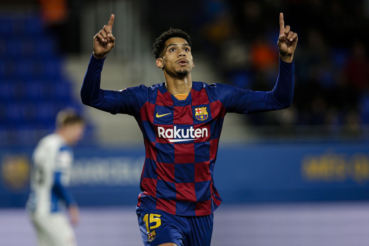 Ronald Araujo “Dù đến từ nền bóng đá khác, tôi tự nhủ mình phải thi đấu ở Barcelona” 3