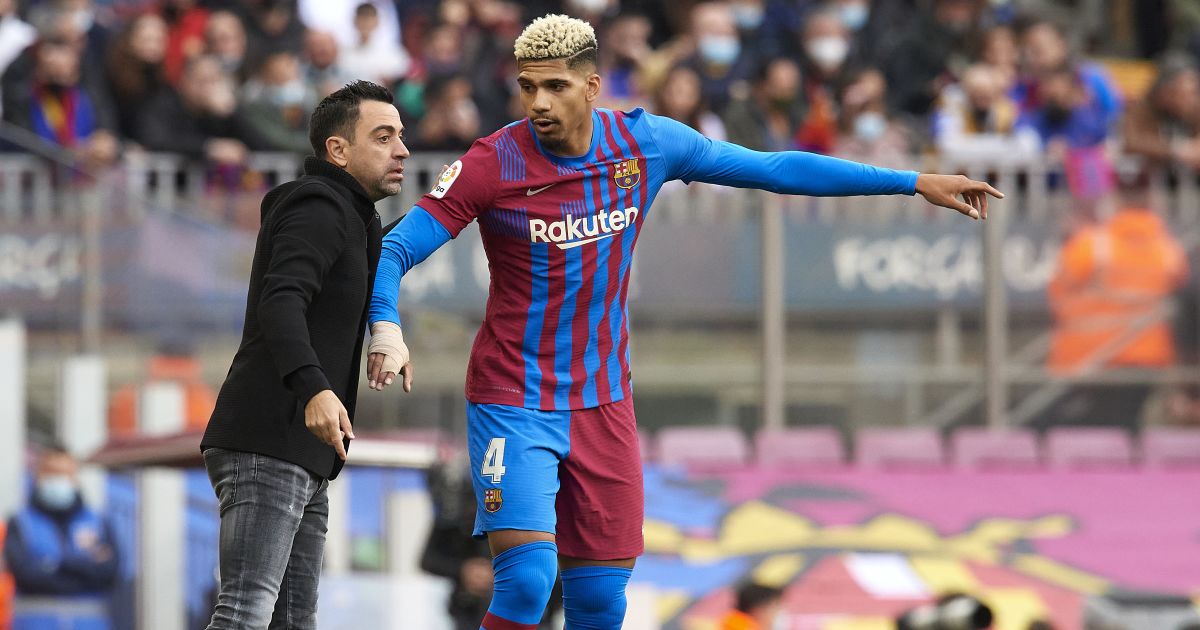 Ronald Araujo “Dù đến từ nền bóng đá khác, tôi tự nhủ mình phải thi đấu ở Barcelona” 4