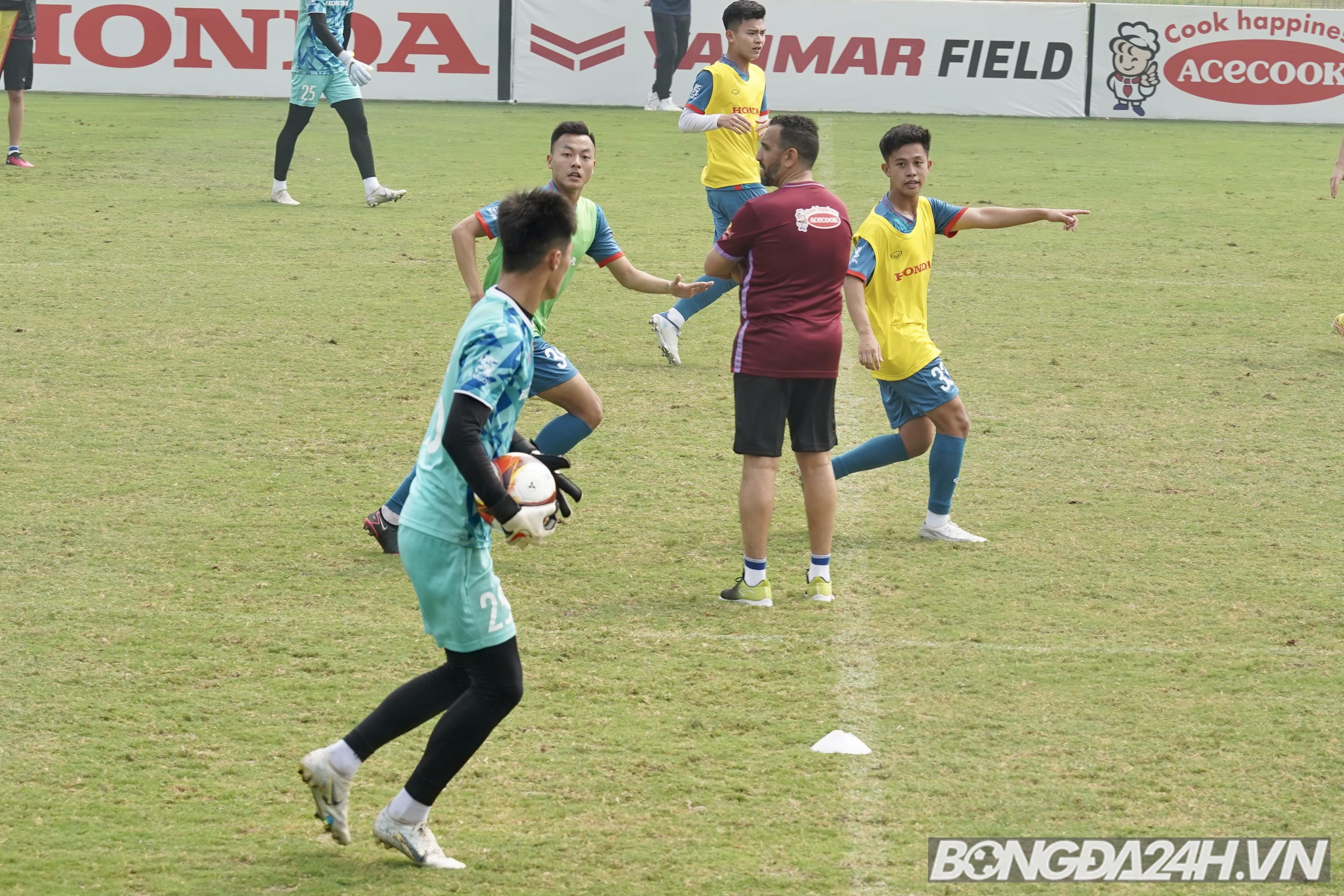 Đặng Văn Lâm, Nguyên Mạnh tập riêng 6