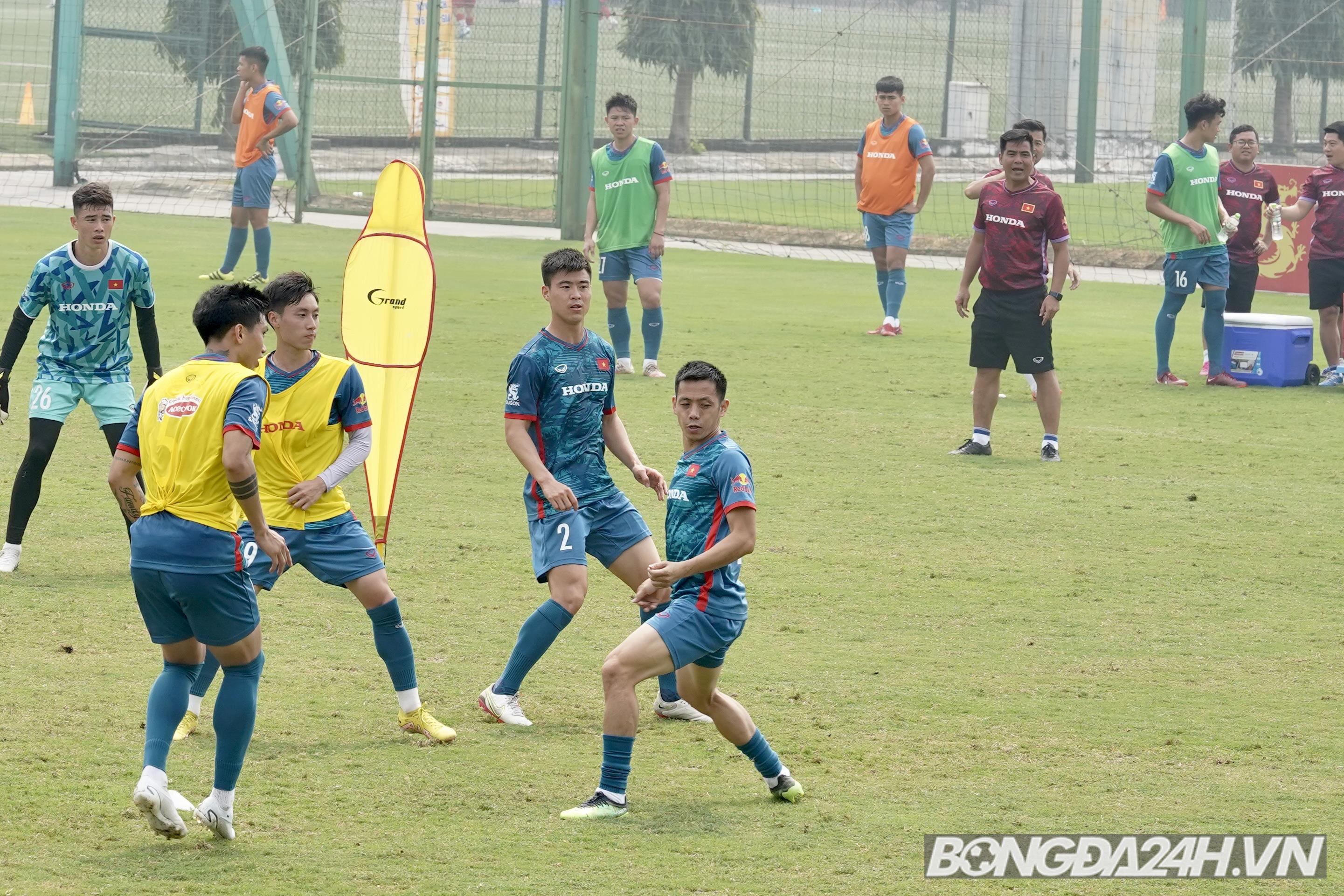 Đặng Văn Lâm, Nguyên Mạnh tập riêng 8