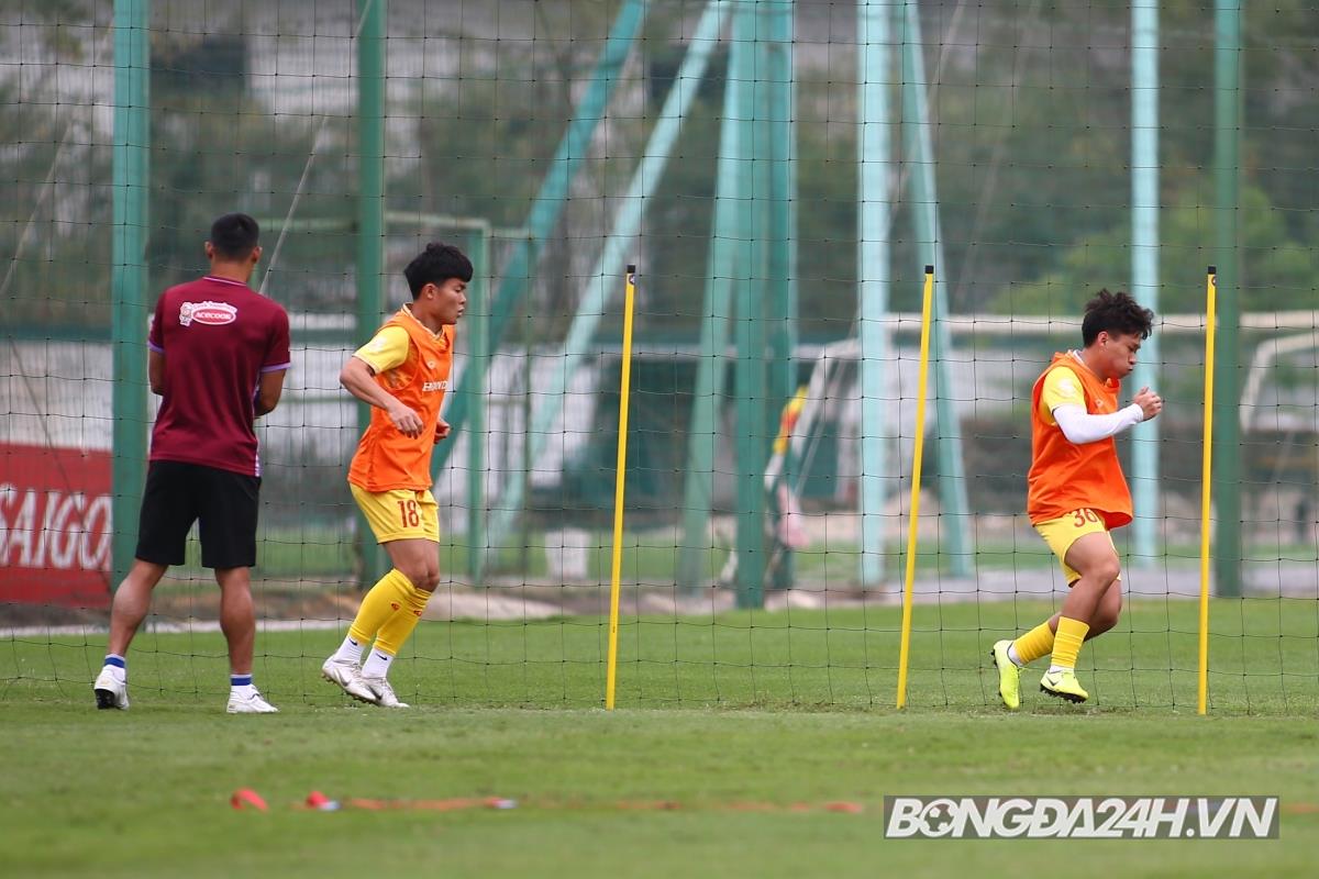 Dàn sao U20 tập cùng ĐT U23 Việt Nam 4 Dàn sao U20 tập cùng ĐT U23 Việt Nam 4