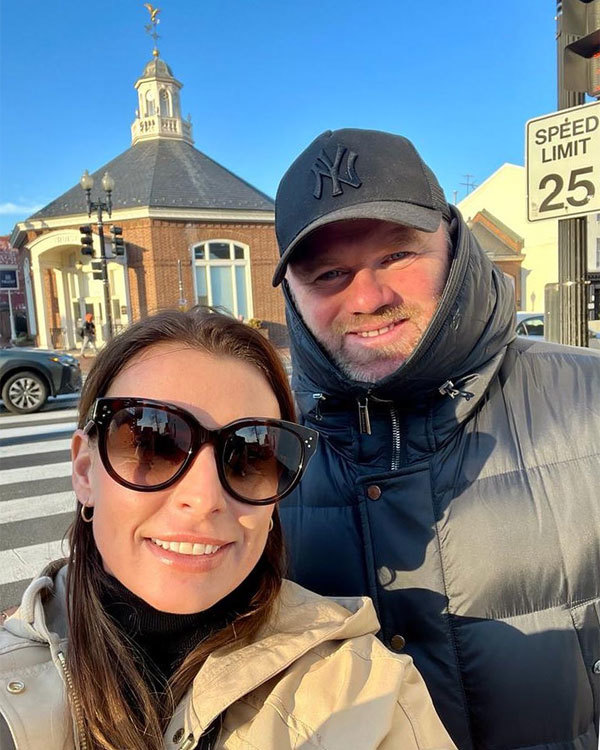 Vợ sang tận Mỹ thăm Wayne Rooney 1