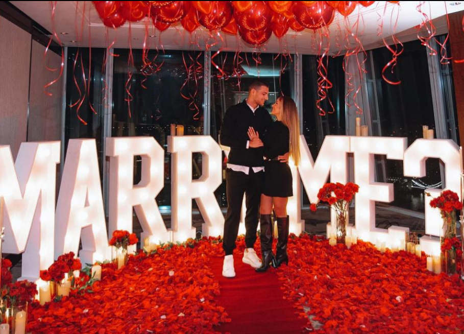 Diogo Dalot cầu hôn bạn gái tuyệt đẹp 2