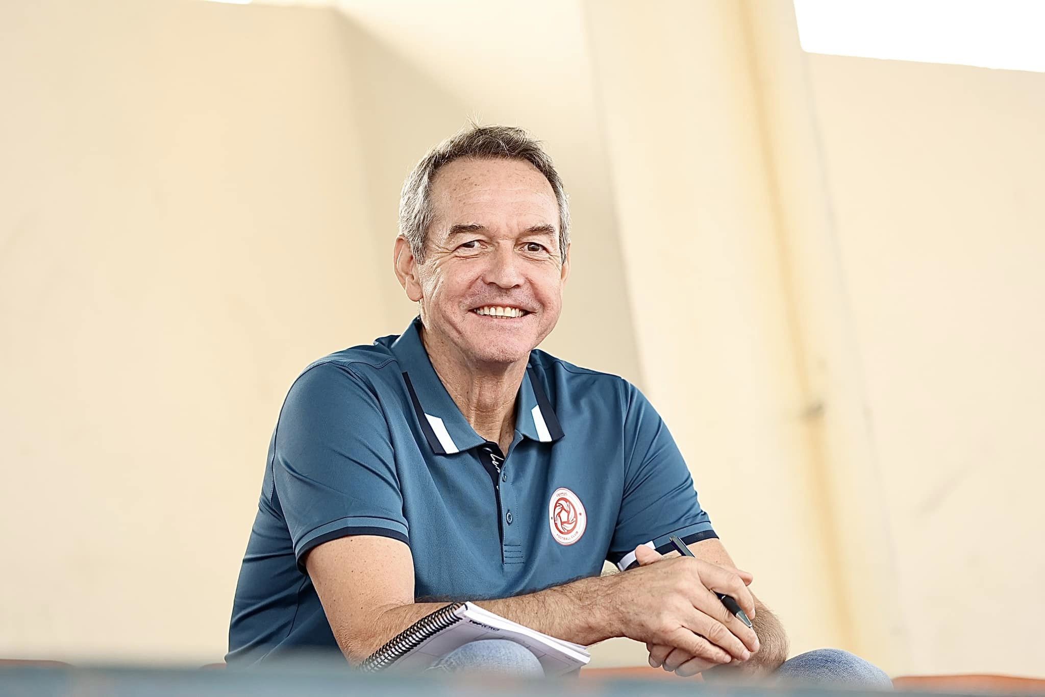 Giam doc ky thuat Thomas Dooley