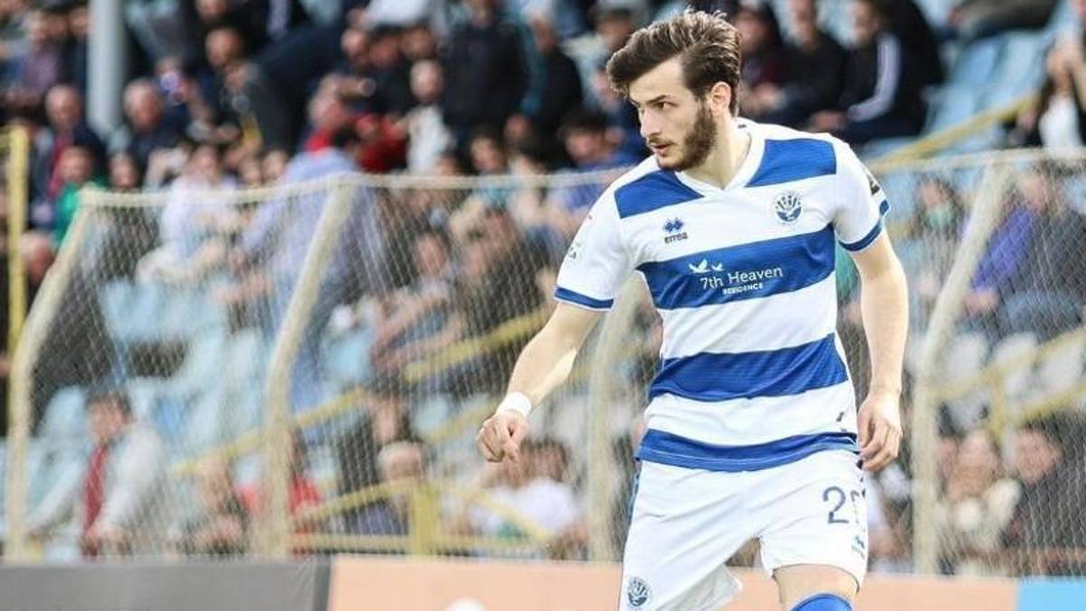 Bài học đắt giá về công tác tuyển trạch từ sự nổi lên của gã vô danh Kvaratskhelia 4