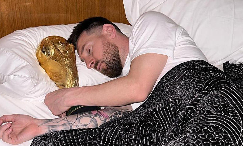 Messi sleeping Messi sleeping