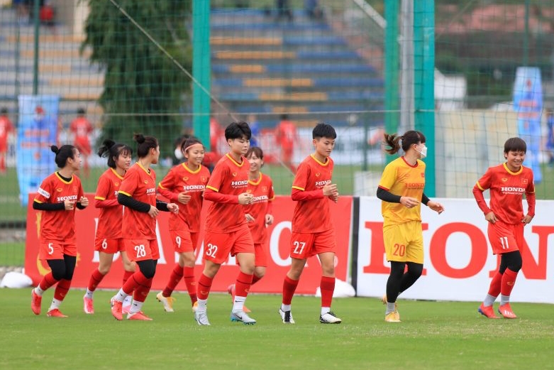 dT nu Viet Nam san sang cho tran gap Nepal