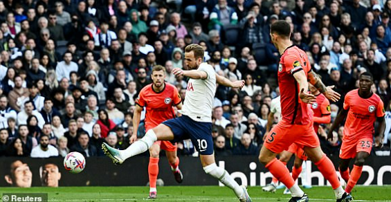 Kane nang ty so len 2-1 cho Tottenham