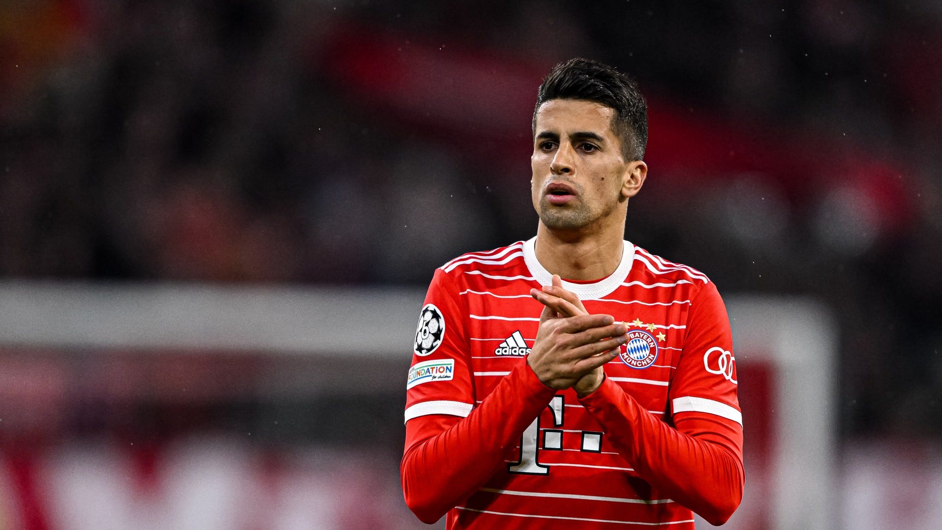 Vì sao Bayern Munich không mua đứt Cancelo 1