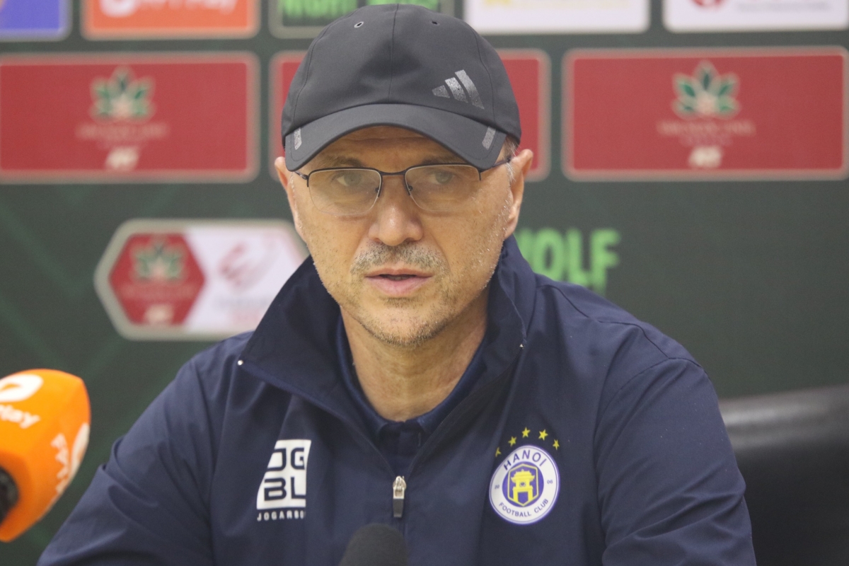 HLV Bandovic Hà Nội vs Hải Phòng 13/4 HLV Bandovic Ha Noi vs Hai Phong 13/4