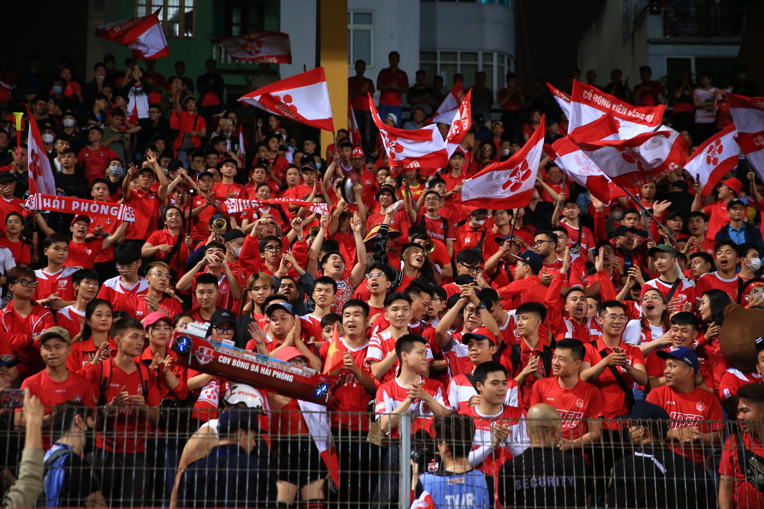 CĐV Hải Phòng CdV Hai Phong