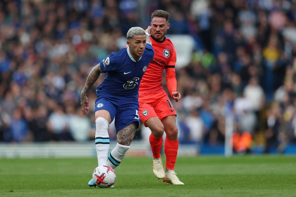 Chelsea vẫn chưa chắc trụ hạng 1