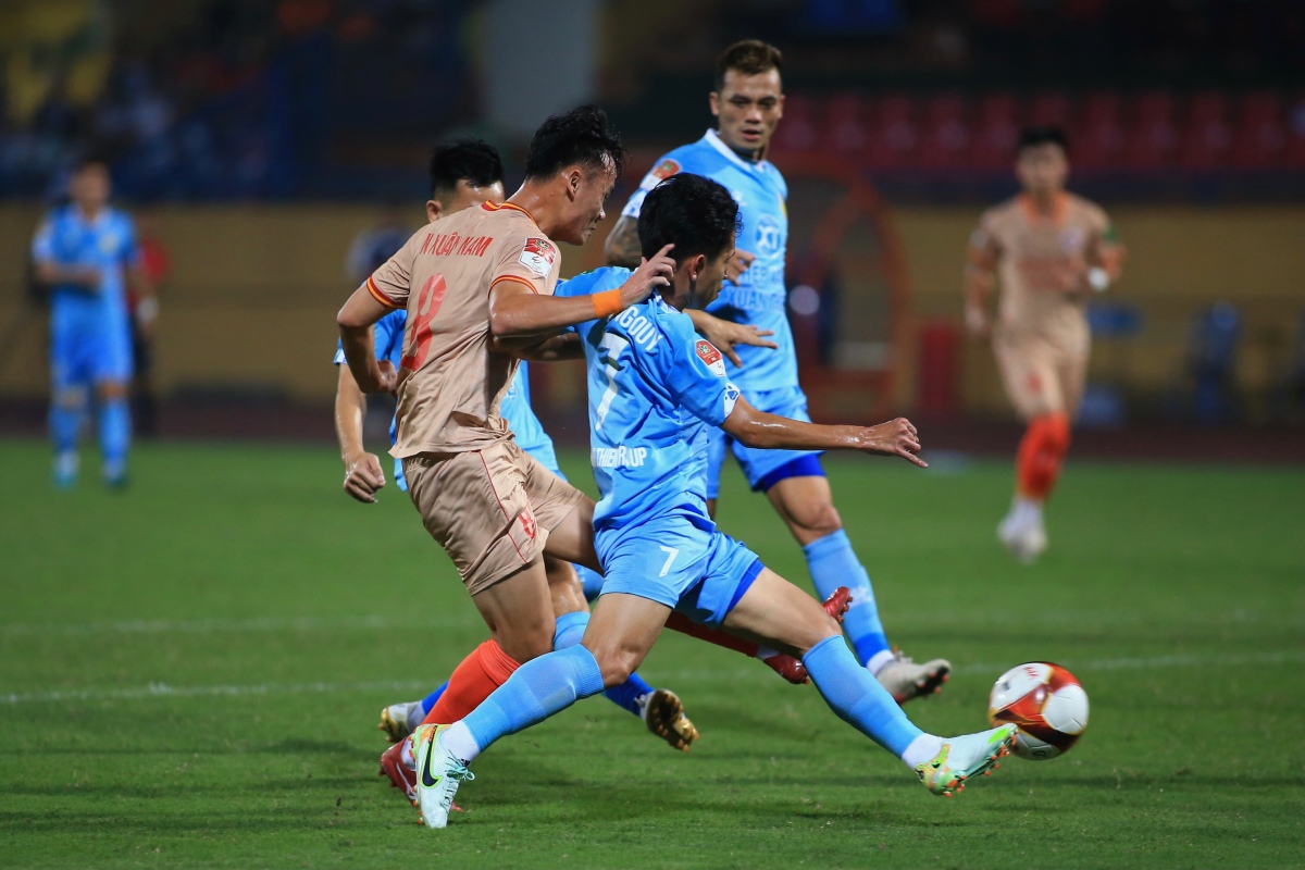 Sao U22 Việt Nam toả sáng trước thềm SEA Games 4