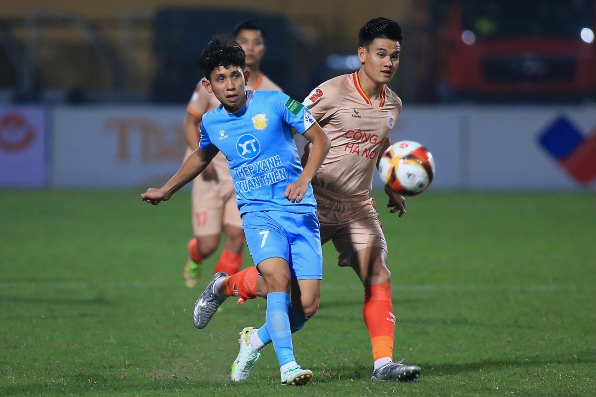 Sao U22 Việt Nam toả sáng trước thềm SEA Games 7