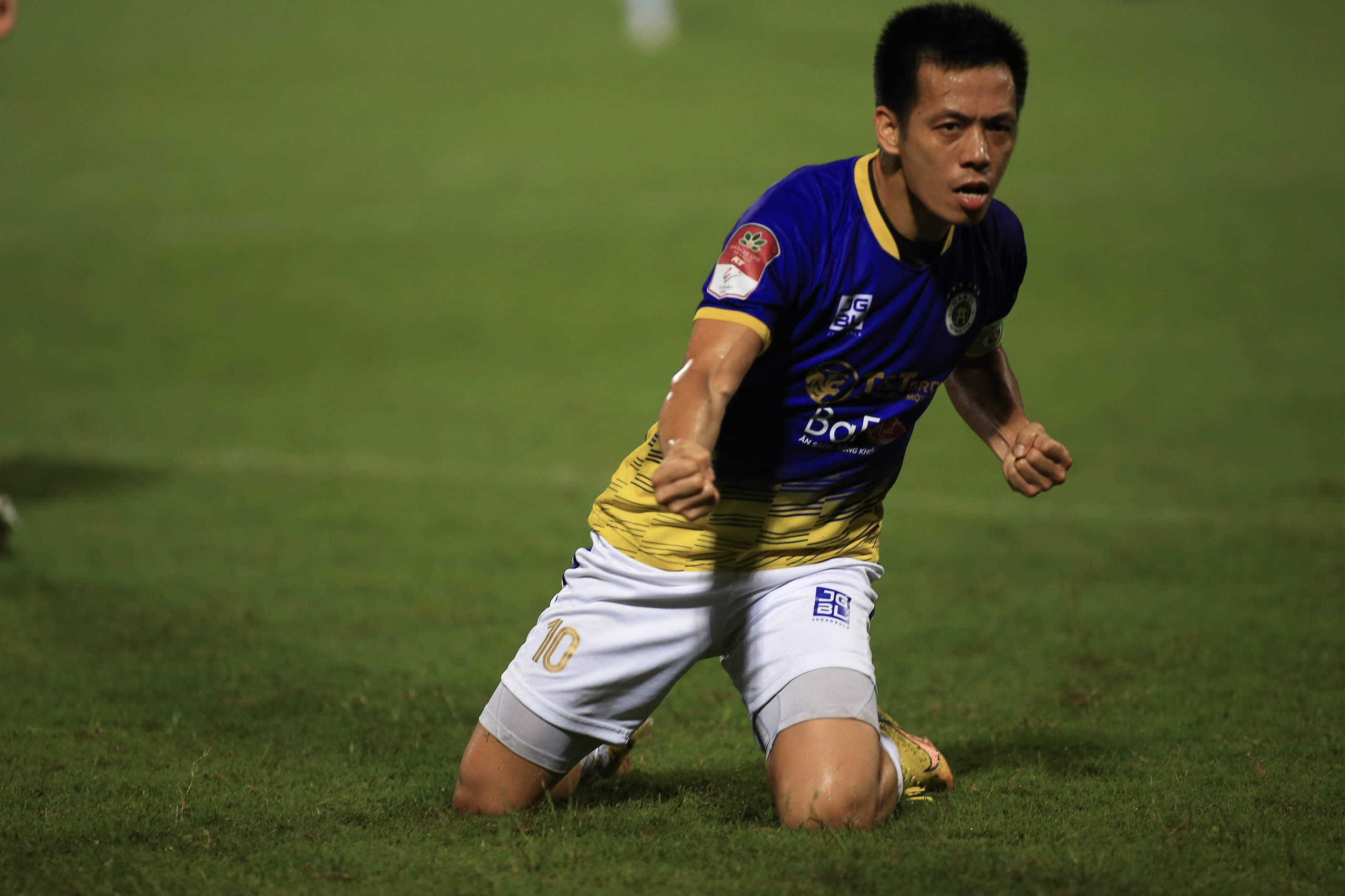 Nguyen Van Quyet CLB Ha Noi