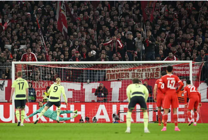 Bayern Munich 1-1 (1-4) Man City Không thể tạo ra địa chấn, Hùm xám bất lực nhìn Man xanh vào bán kết 5