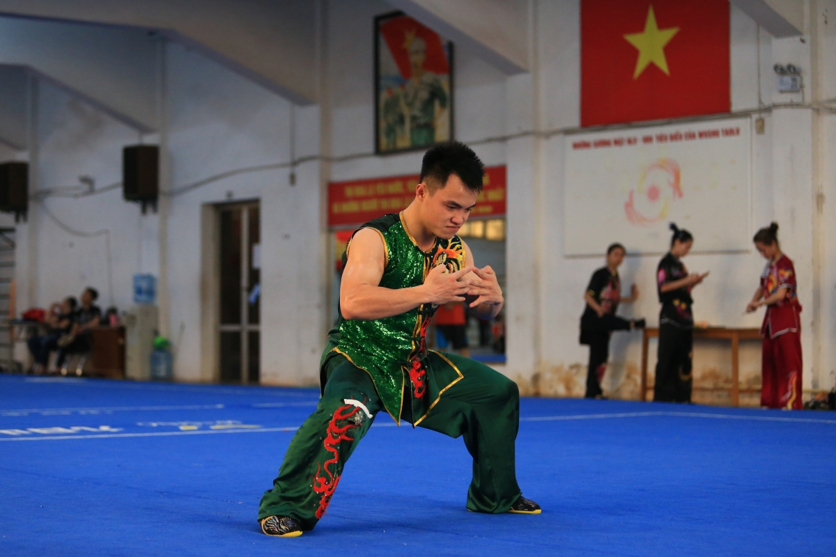 ĐT wushu tập 20/4 dT wushu tap 20/4