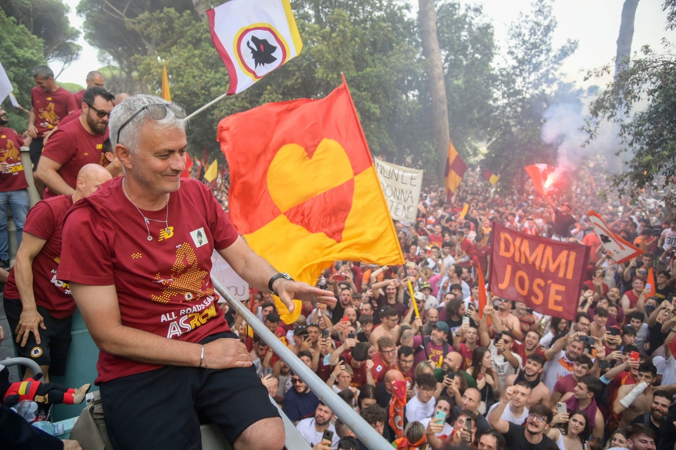 Jose Mourinho Phong độ chỉ là nhất thời, đẳng cấp mới là mãi mãi 3 Jose Mourinho Phong độ chỉ là nhất thời, đẳng cấp mới là mãi mãi 3