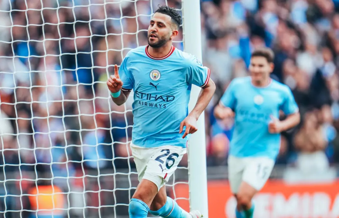 Riyad Mahrez thiet lap cot moc moi tai Man City
