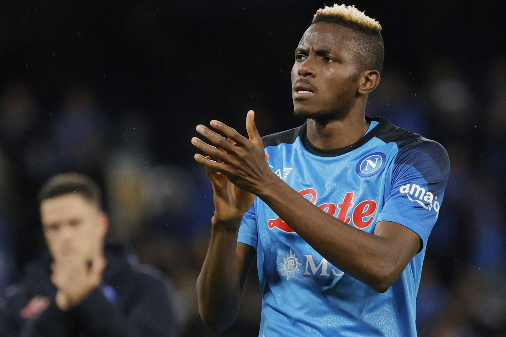 Chelsea, MU hết cơ hội chiêu mộ Osimhen 1