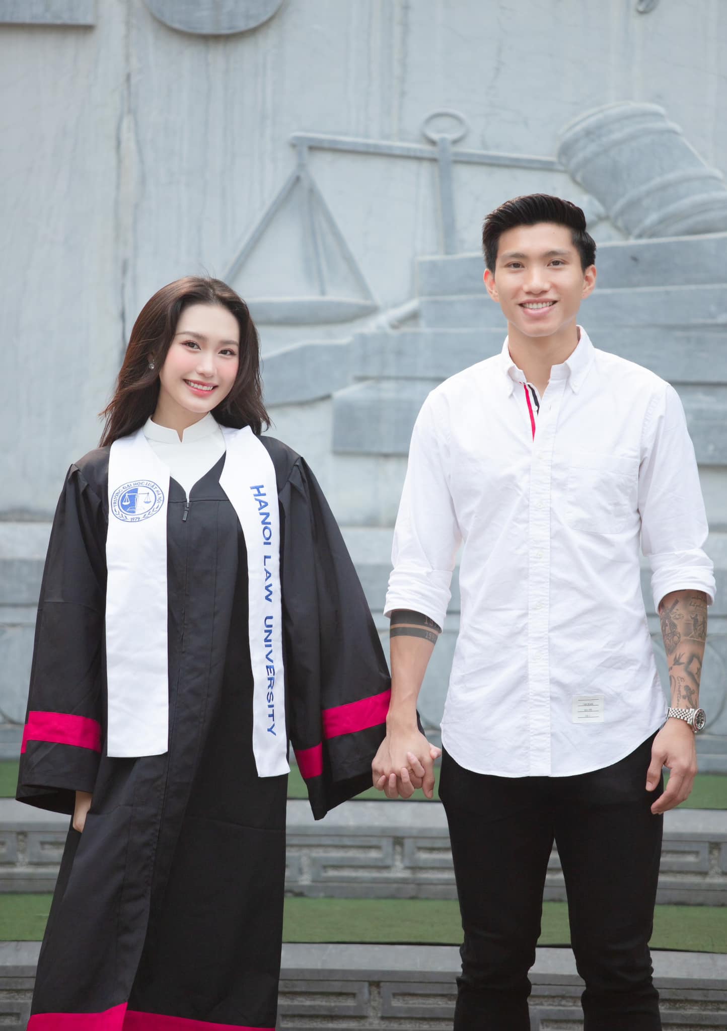 Đoàn Văn Hậu khoe ảnh đẹp long lanh với nửa kia 1