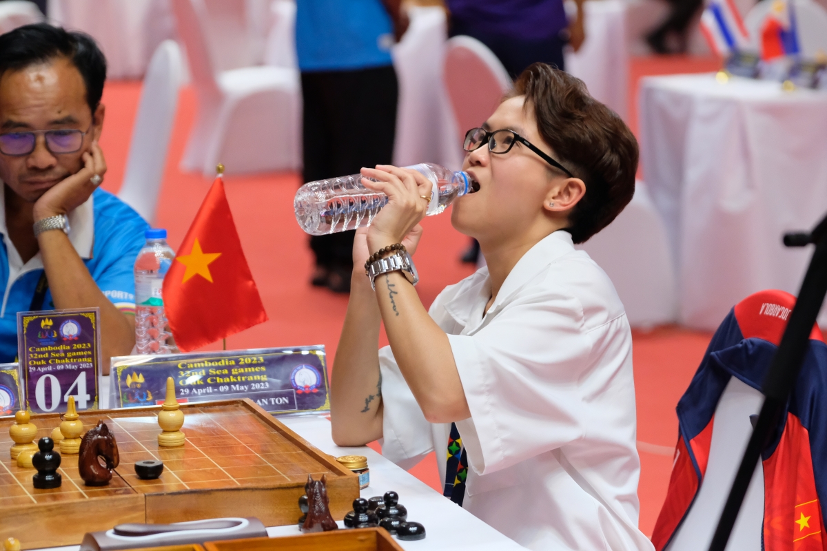 Giành HCV ngay tại quê hương cờ ốc, 2 kỳ thủ Việt Nam được thưởng 2000 USD 4