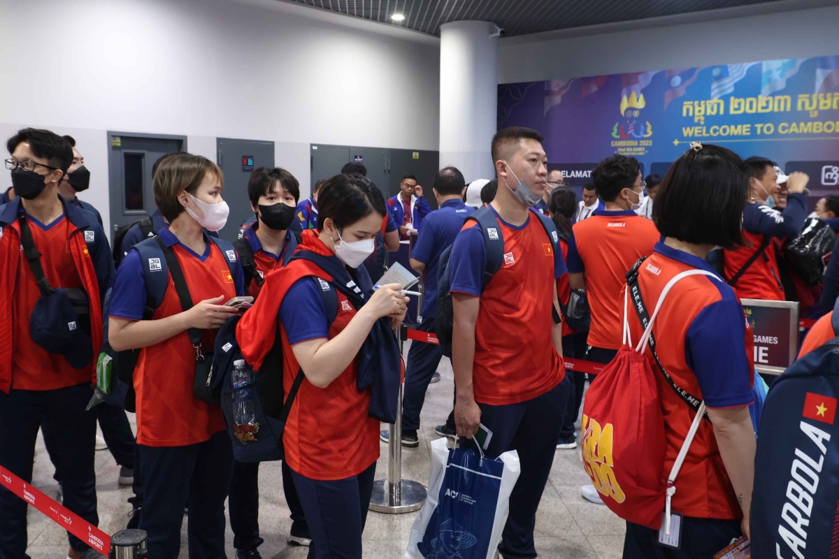 Đoàn TTVN có mặt tại Campuchia, chính thức gia nhập làng VĐV SEA Games 32 2
