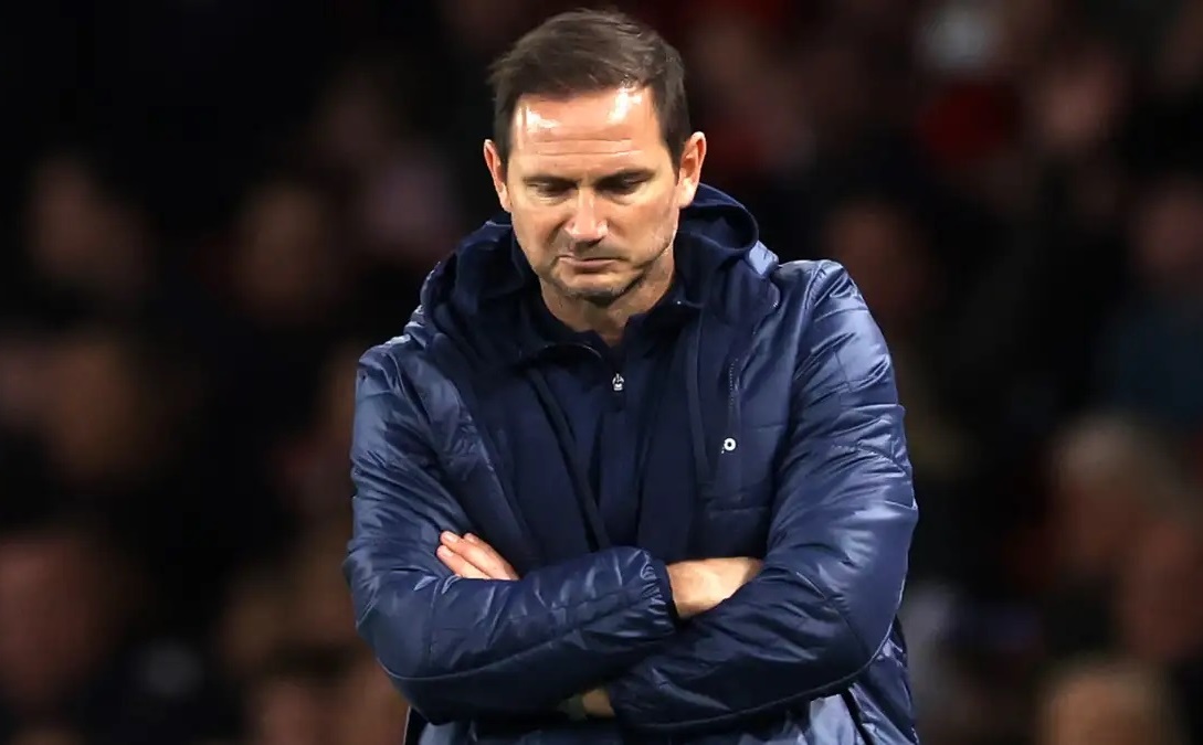 TIẾT LỘ Cầu thủ Chelsea công khai chống đối Lampard ra mặt 1