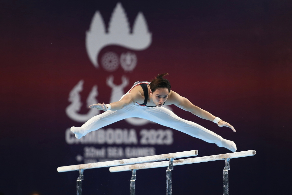 Đinh Phương Thành dẫn đầu 36 nội dung, giúp đội TDDC Việt Nam bảo vệ thành công HCV đồng đội 10