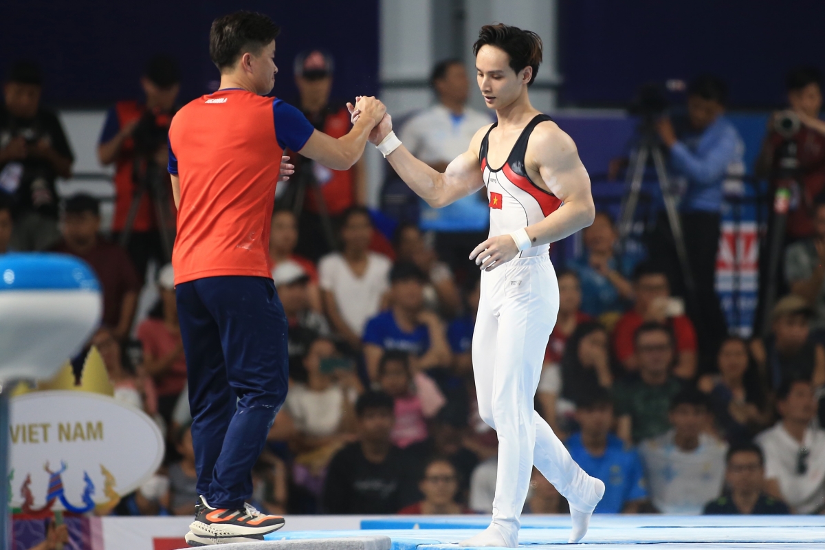 Dàn nam thần ĐT TDDC vượt đau đớn, giúp Việt Nam cầm chắc HCV 4 Dàn nam thần ĐT TDDC vượt đau đớn, giúp Việt Nam cầm chắc HCV 4