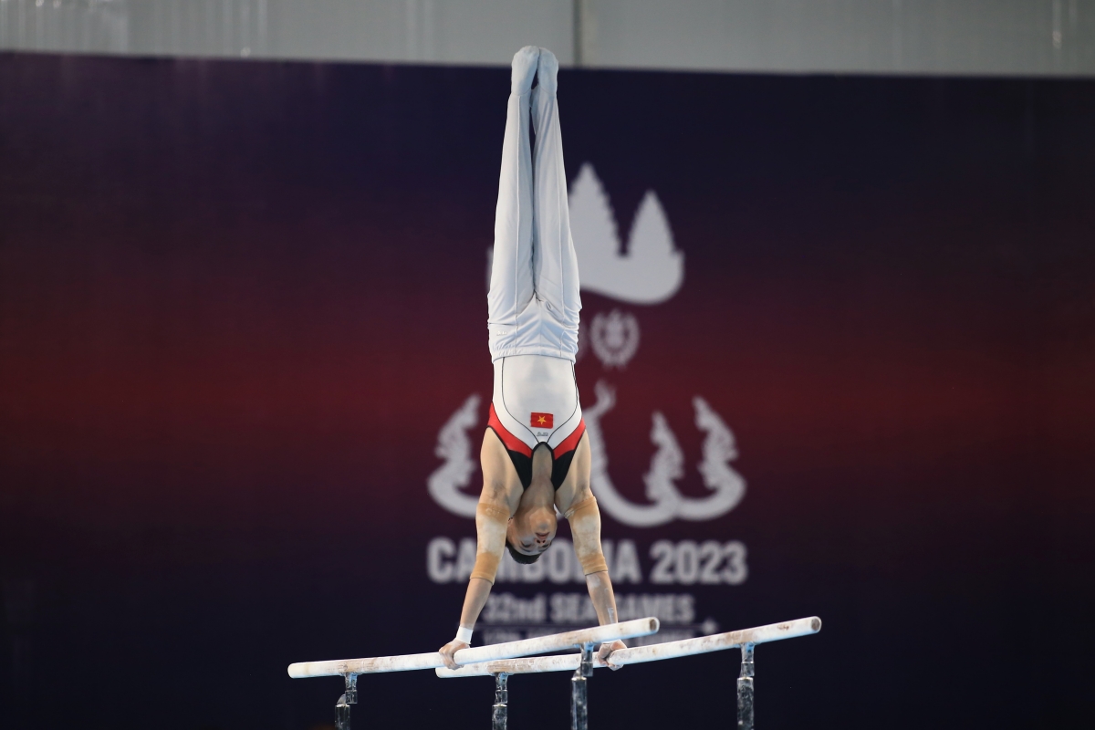 Đinh Phương Thành dẫn đầu 36 nội dung, giúp đội TDDC Việt Nam bảo vệ thành công HCV đồng đội 7