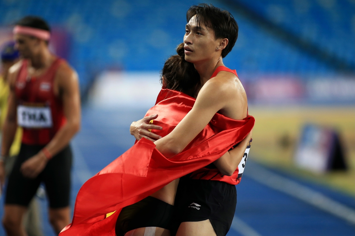 Nguyễn Thị Huyền Chúng tôi tự nhủ phải đòi lại HCV từ Thái Lan 9 Nguyễn Thị Huyền Chúng tôi tự nhủ phải đòi lại HCV từ Thái Lan 9