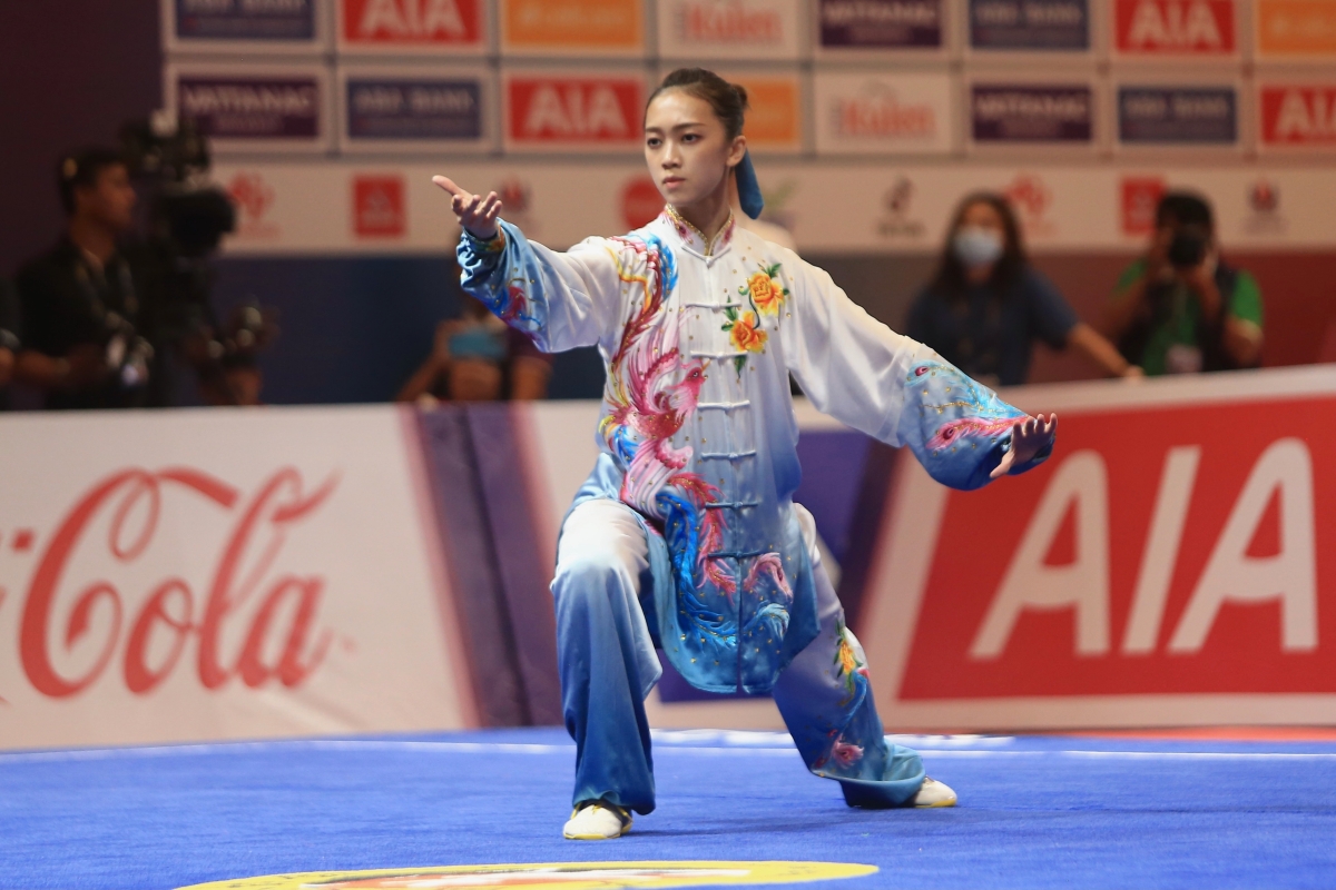 Nhan sắc của nữ thần wushu Malaysia dẫn đầu nội dung thái cực quyền 1