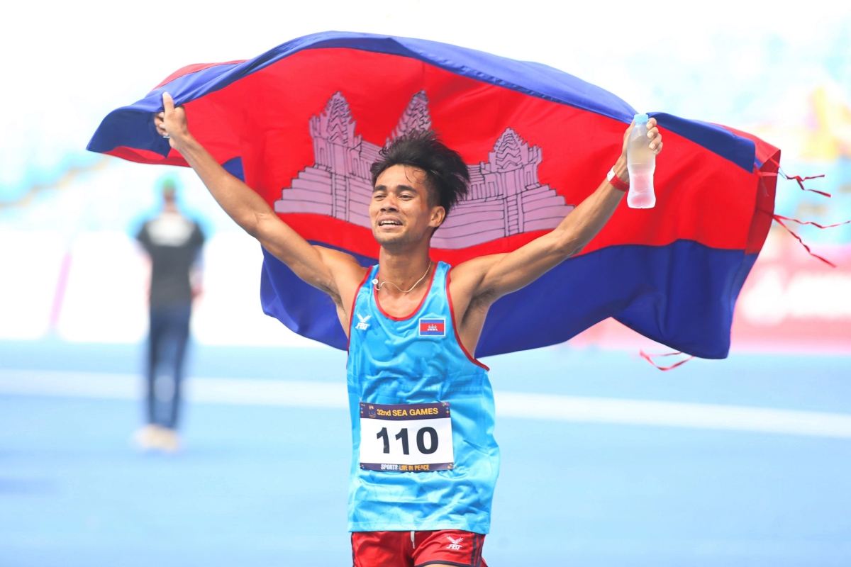 Chhun Bunthon giành HCV lịch sử cho Campuchia Chhun Bunthon gianh HCV lich su cho Campuchia