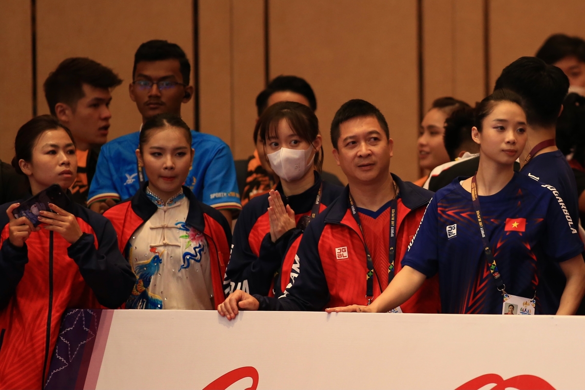 Bộ trang phục đặc biệt của Dương Thuý Vi trong ngày giành HCV dịp sinh nhật 7