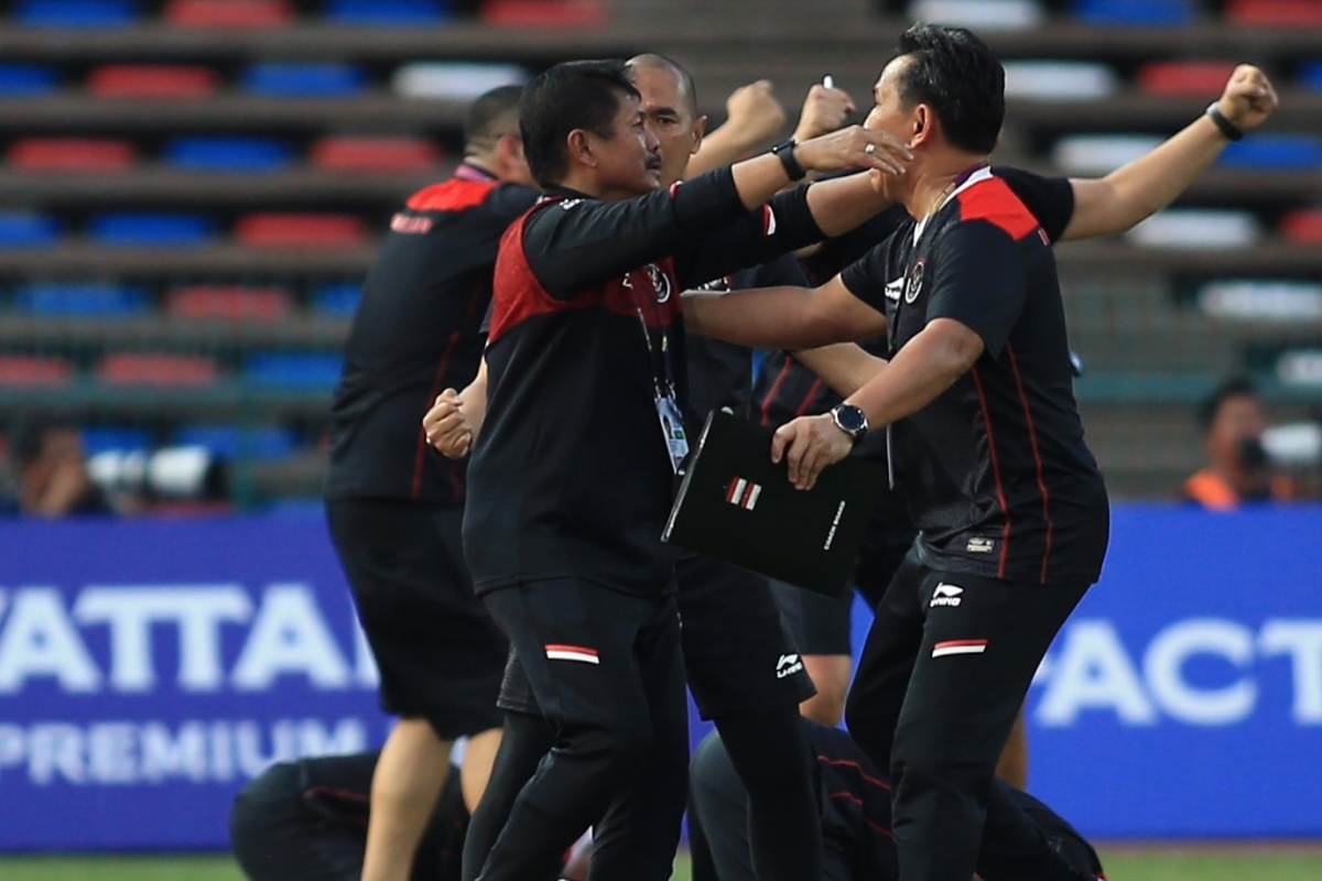 HLV Indra Sjafri an mung chien thang cua U22 Indonesia. anh: TH