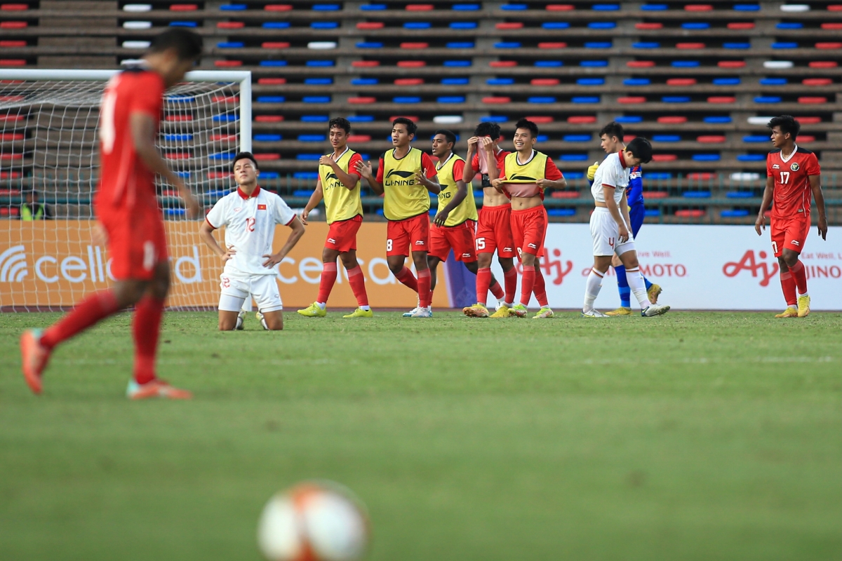 U22 Viet Nam that vong sau tran thua U22 Indonesia 13/5 SEA Games 32
