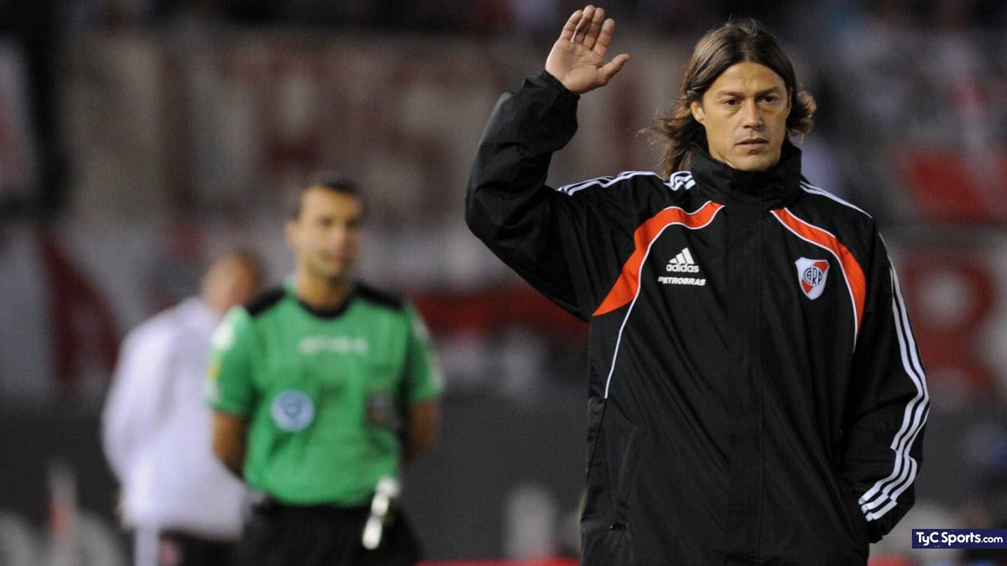 Matias Almeyda và cuộc đời điên rồ của một kẻ nát rượu 3