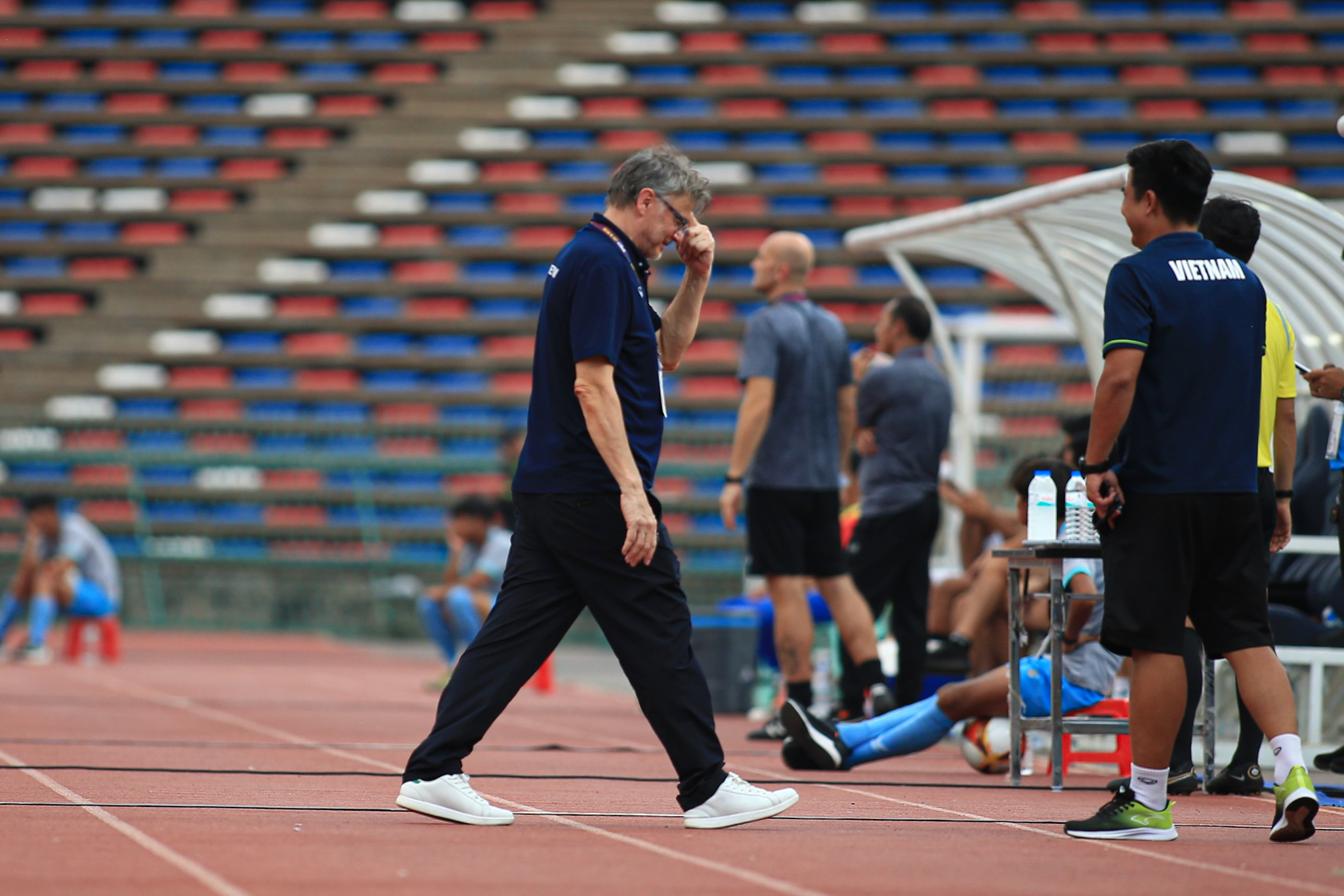 HLV Troussier U22 Viet Nam vs U22 Myanmar 16/5 SEA Games 32. anh: TH