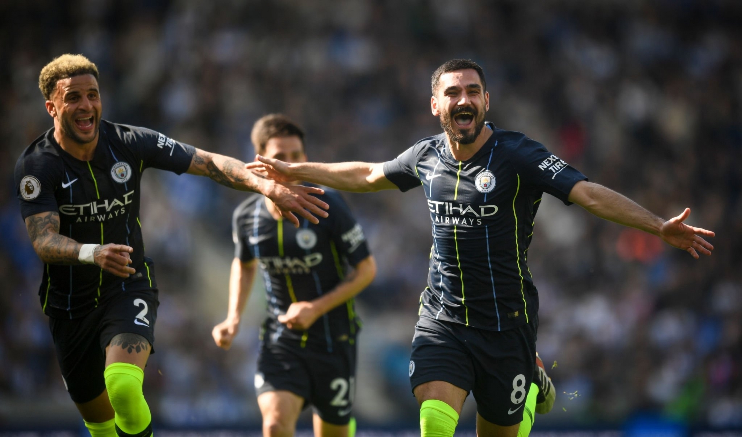 Với Pep Guardiola Gundogan là một, là riêng, là duy nhất 1