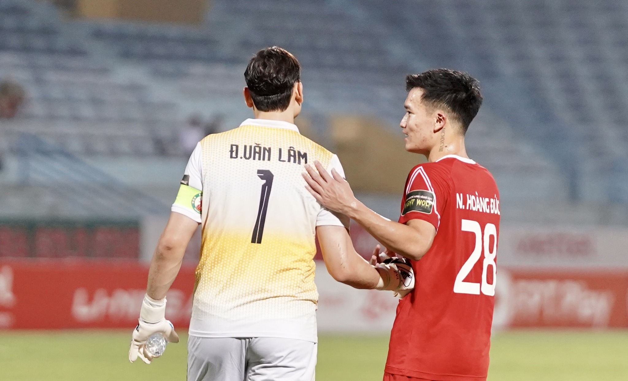 Viettel vs Binh dinh 20/5 anh: MT