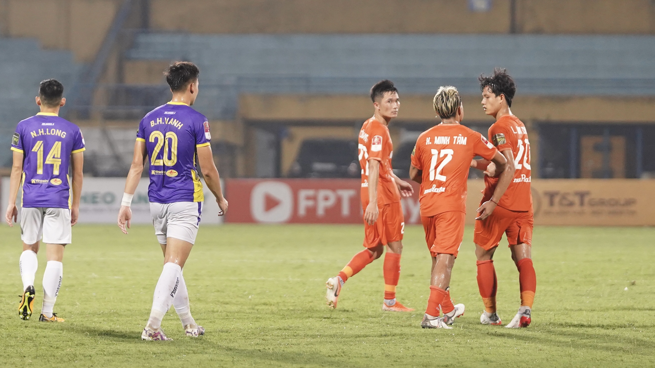 Văn Tùng tắt điện trong ngày đối đầu Lương Duy Cương 3