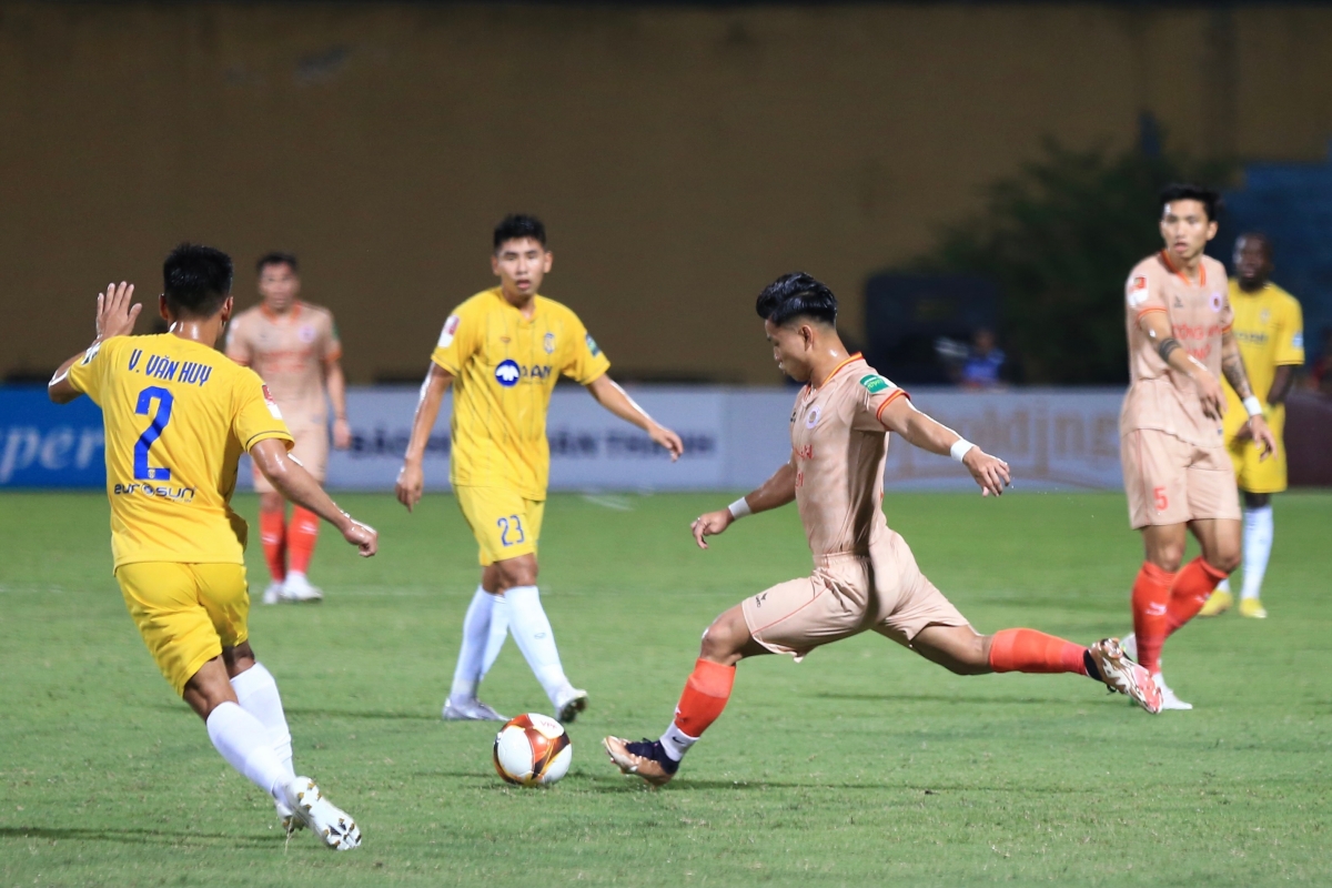 Vòng loại World Cup 2026 Cờ đến tay Vũ Văn Thanh 1 Vòng loại World Cup 2026 Cờ đến tay Vũ Văn Thanh 1