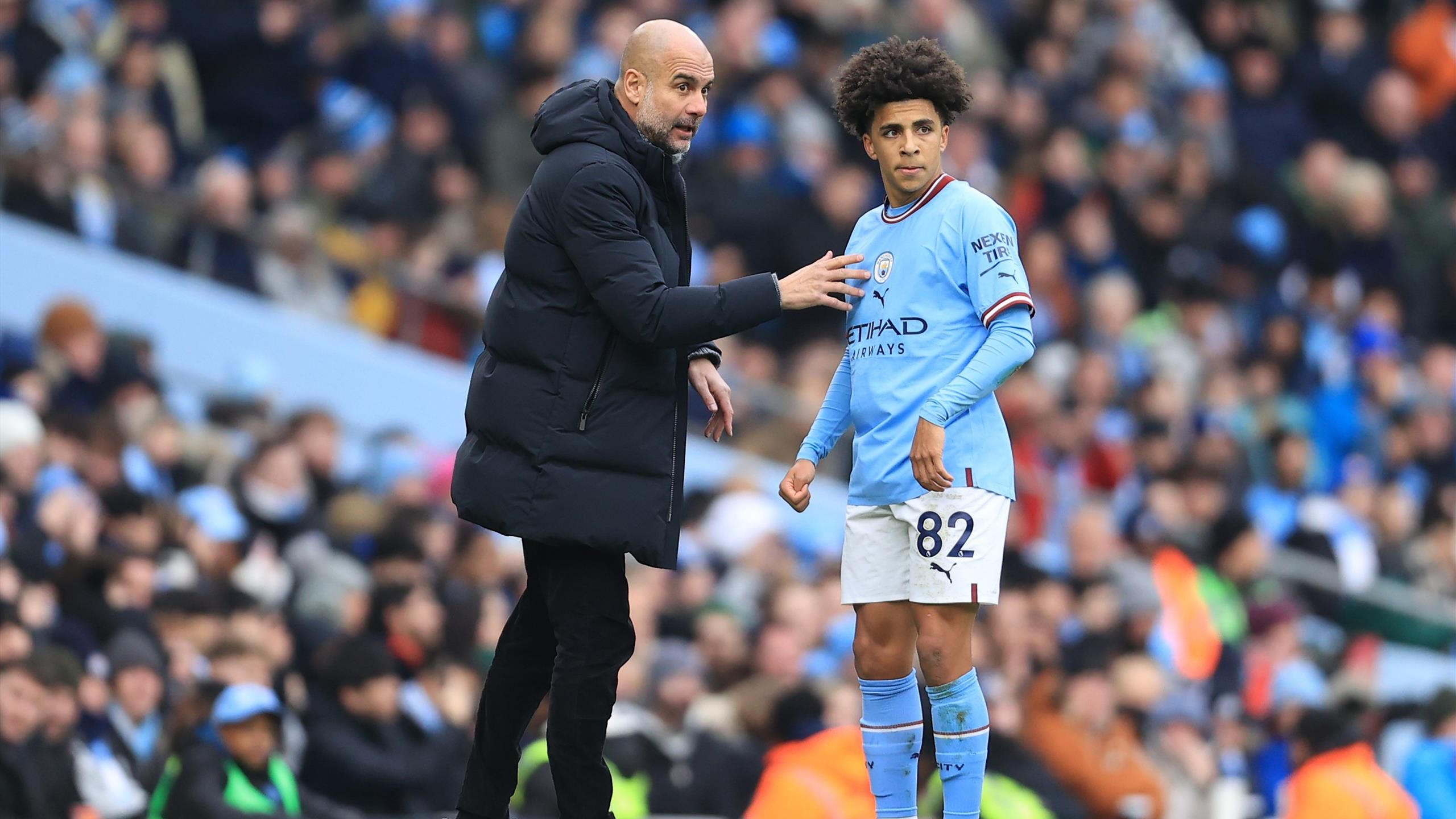 Toàn cảnh cuộc lội ngược dòng của Man City trước Arsenal Đẳng cấp của Pep Guardiola 10