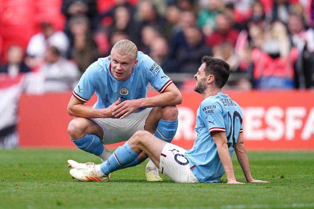 Toàn cảnh cuộc lội ngược dòng của Man City trước Arsenal Đẳng cấp của Pep Guardiola 11